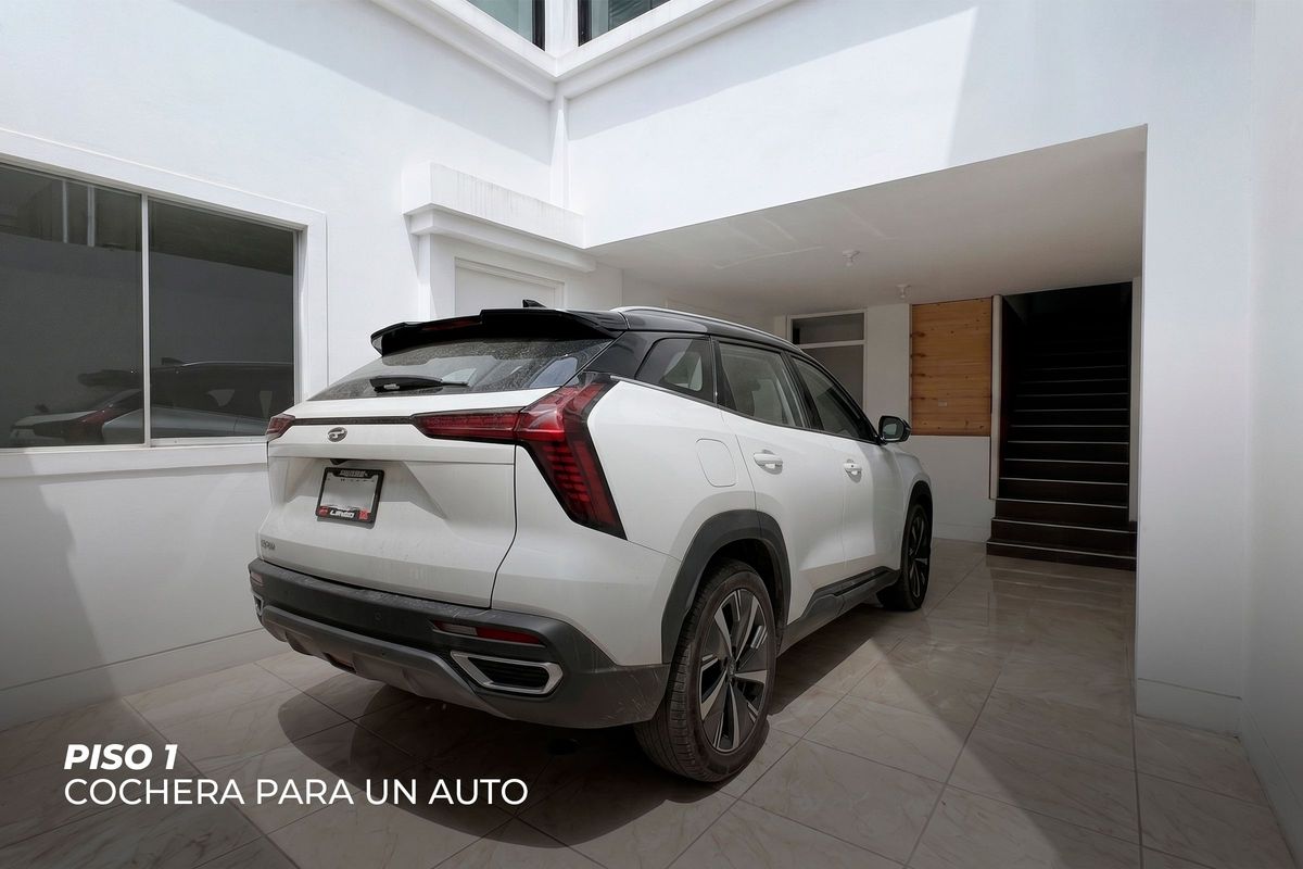 Casa amplia en Sol de las Delicias